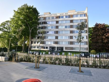 appartement à louer à sint-michiels € 925 (knrsv) - agence van den abeele | zimmo