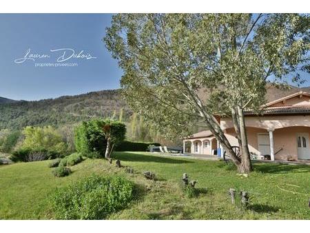 barcillonnette - villa provençale plain-pied sur terrain de 4500m²