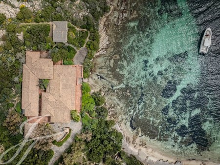 villa daphne - pieds dans l'eau sur l'ile de cavallo villa daphne est une magnifique propr