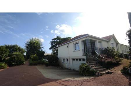 vente maison à saint-julien-de-concelles (44450) : à vendre / 180m² saint-julien-de-concel