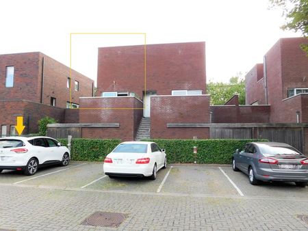 magnifique duplex 2 ch – 3 terrasses – parking extérieur