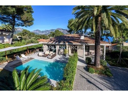 villa de 8 pièces de luxe en location roquebrune-cap-martin  provence-alpes-côte d'azur