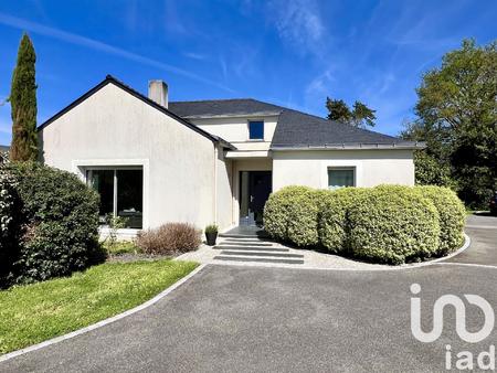 vente maison à saint-étienne-de-montluc (44360) : à vendre / 167m² saint-étienne-de-montlu