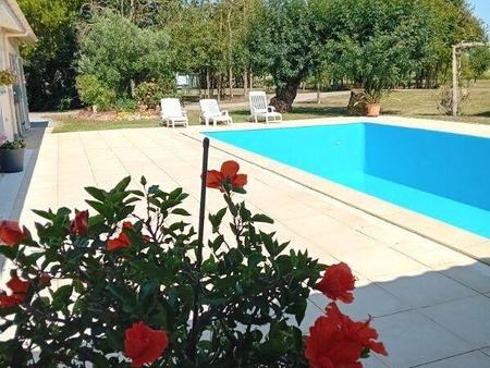 vente maison piscine à saint-jean-de-monts (85160) : à vendre piscine / 220m² saint-jean-d