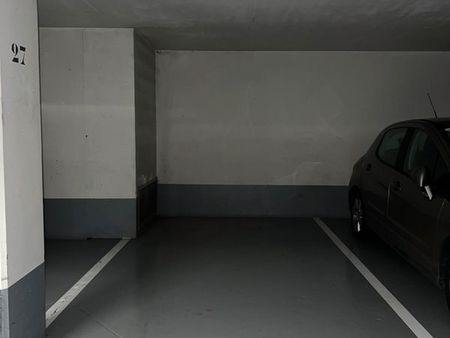 place de parking privé