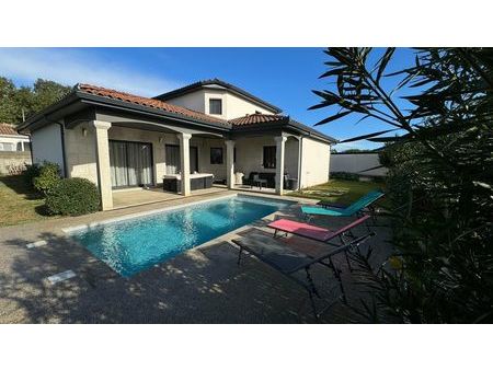 villa t5 157m2 avec garage et piscine