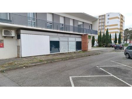 local commercial 260 m²