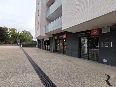 local commercial 90 m² toulouse