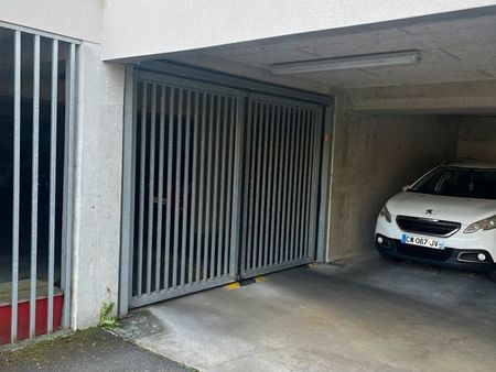vente place parking sécurisée sous sol