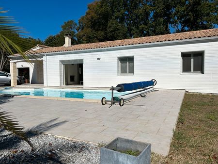 breuillet  maison 4 pièces avec piscine chauffée sur 800 m²
