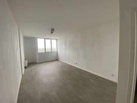 appartement 1 pièce 52 m²