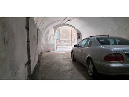 loue garage 58m2 chalon cathedrale