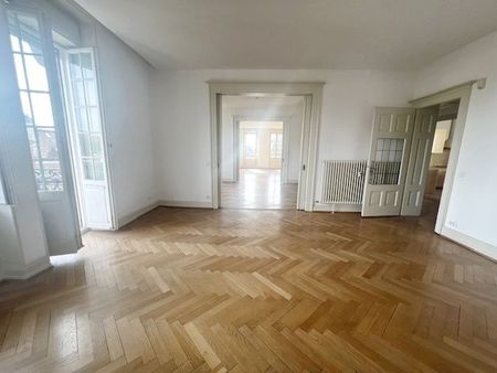 appartement 7 pièces 250 m²