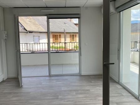 bureau 30 m²