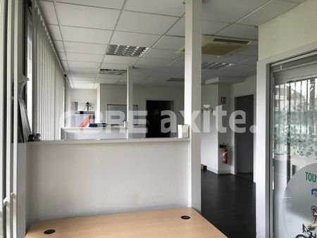 local commercial 119 m²