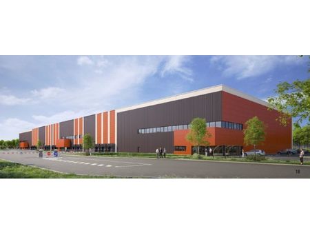 local industriel 9 770 m²