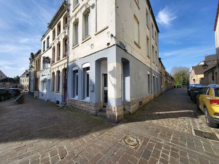 local commercial 1 pièce 45 m² saint-omer
