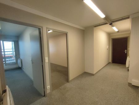 bureau 185 m²