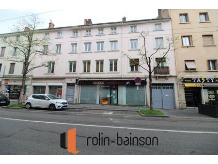local commercial 134 m²