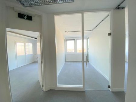 arts-loi- bureaux 230 m² à vendre - vue exceptionelle