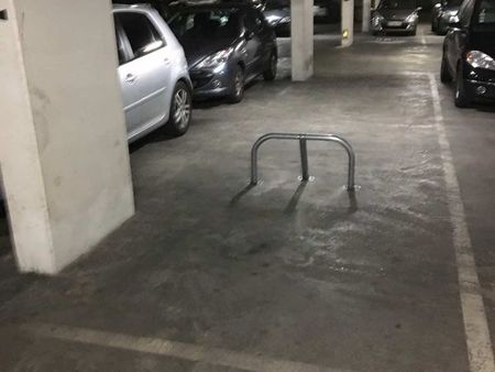 parking à louer