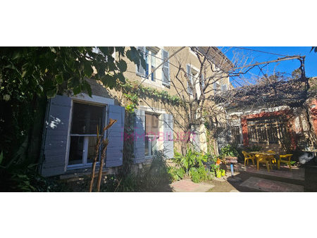 maison à vendre sur carpentras 4 chambres avec jardin et garage