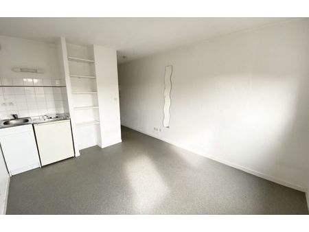 location appartement 1 pièce 17 m² lens (62300)