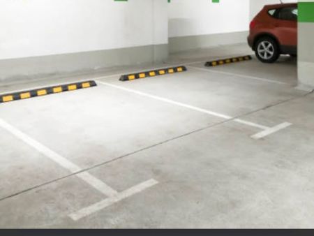place parking privée sous terrain