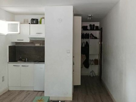location appartement  23.97 m² t-2 à montpellier  445 €