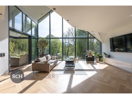 saint-forget - superbe maison contemporaine de 250 m2 sur un terrain de 1 350 m2 avec pisc