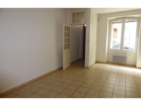 location appartement 1 pièce 34 m² salon-de-provence (13300)