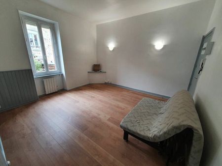 location appartement  m² t-1 à limoges  360 €