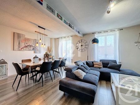 appartement t4 à vendre - 4 pièces - 90 37 m2 - valentigney - 25 - franche-comte