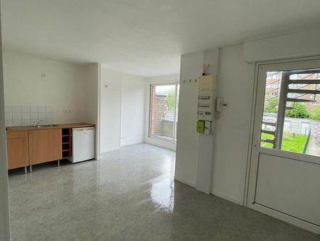 appartement t2 de 38 m2 avec balcon et garage