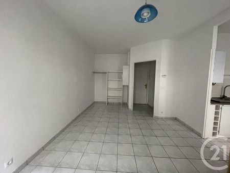 appartement f1 à louer - 1 pièce - 28 10 m2 - brie comte robert - 77 - ile-de-france