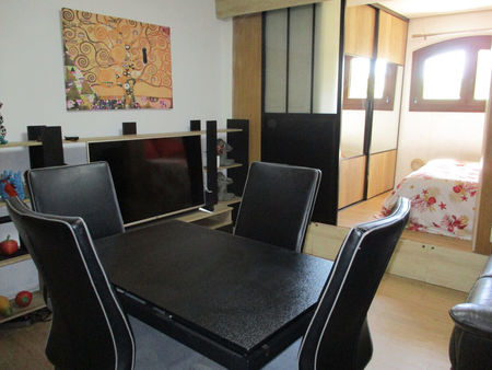 vente appartement 1 pièces 28m2 saint-cyr-sur-mer (83270) - 157000 € - surface privée
