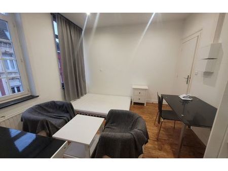 location appartement 1 pièce 17 m² lille (59000)