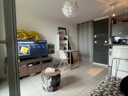 location appartement  24.41 m² t-1 à avignon  480 €