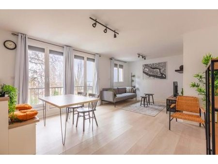 vente appartement 4 pièces 100 m²