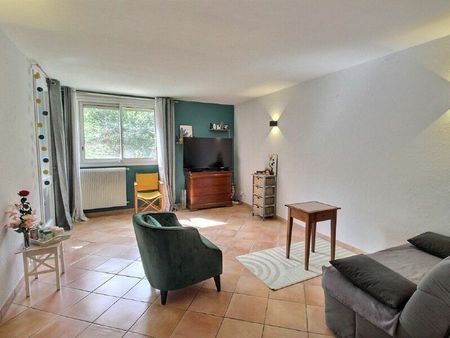 appartement marseille 11 67.04 m² t-3 à vendre  162 000 €