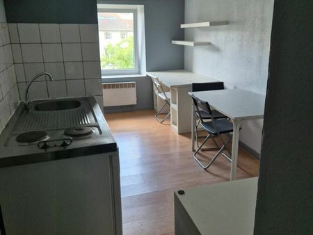 location appartement  16 m² t-2 à verdun  310 €