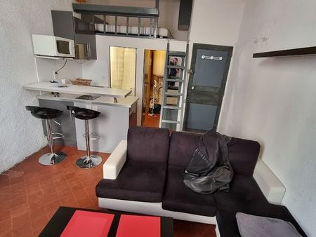 location studio meublé avec mezzanine centre aix en provence