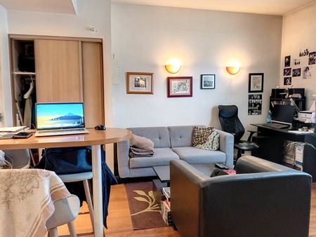 location appartement  m² t-2 à saint-pierre-des-corps  595 €