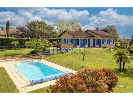 vente maison 6 pièces 123 m² vindry-sur-turdine (69490)
