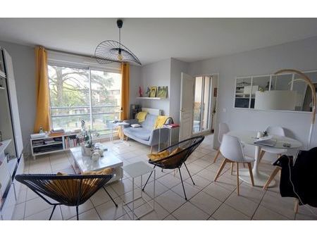 vente appartement en viager 3 pièces 60 m² villefranche-sur-saône (69400)