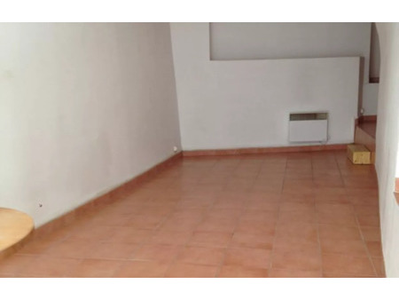 location appartement 1 pièce 34 m² simiane-collongue (13109)