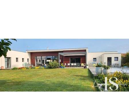 vente maison piscine à talmont-saint-hilaire (85440) : à vendre piscine / 226m² talmont-sa