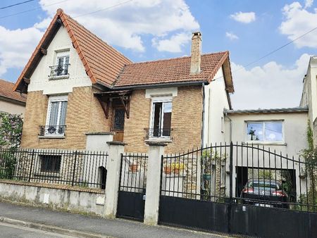 maison livry-gargan 105 m² t-6 à vendre  390 000 €