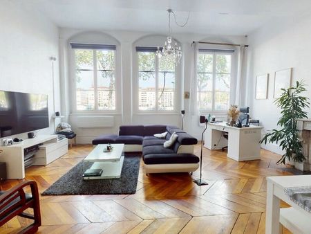 appartement lyon 5 m² t-4 à vendre  550 000 €