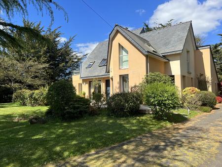vente maison à noyal-châtillon-sur-seiche (35230) : à vendre / 185m² noyal-châtillon-sur-s